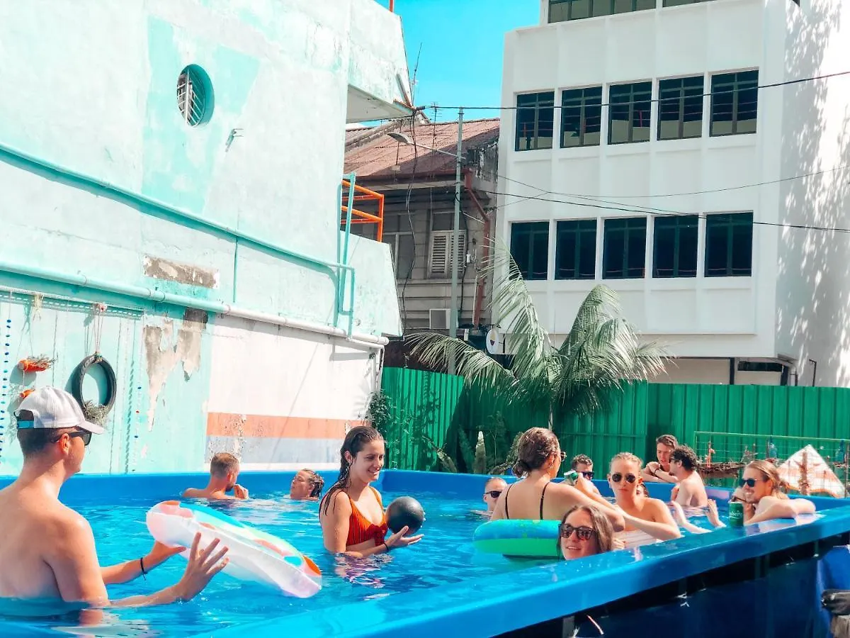 Drippin' Dragon Hostel George Town